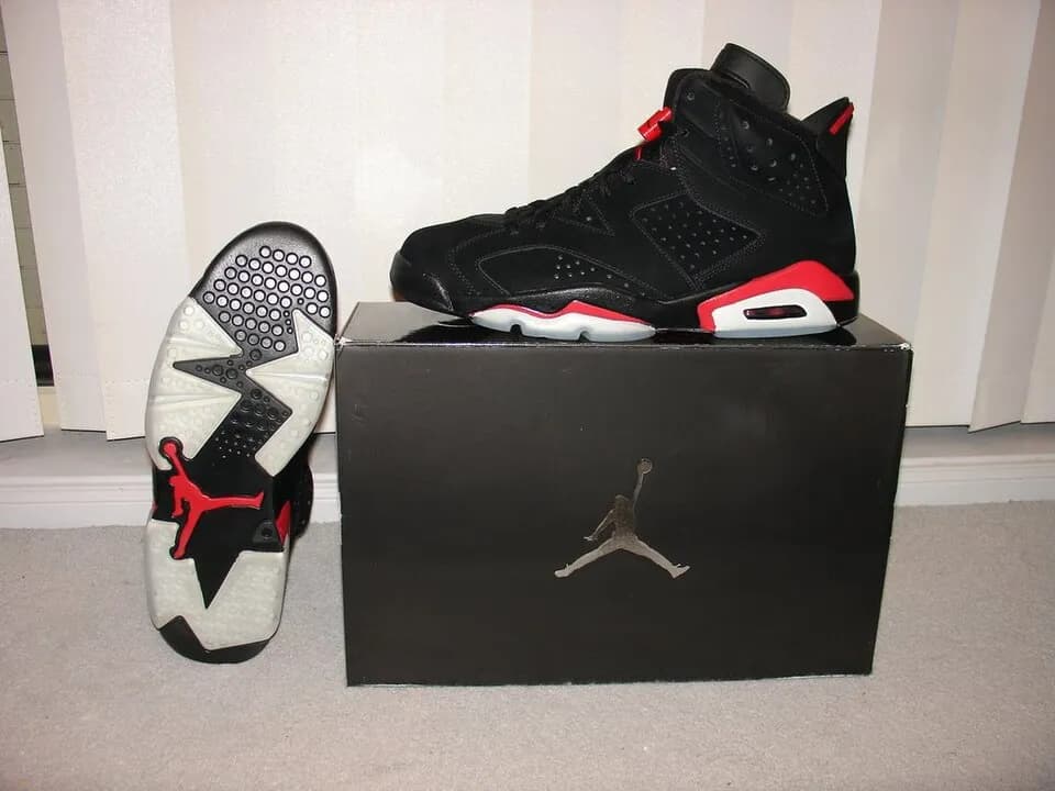Nike Air Jordan VI
